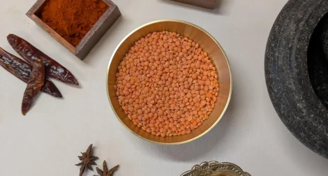 Lenticchie rosse e spezie indiane
