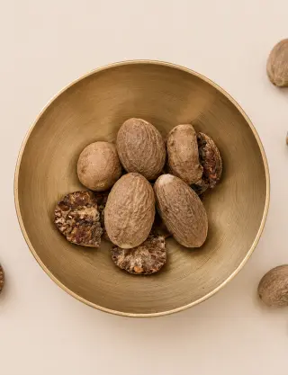 Produit Noix de Muscade Entière Image