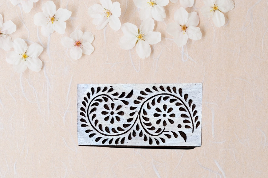 Frise fleurie indienne