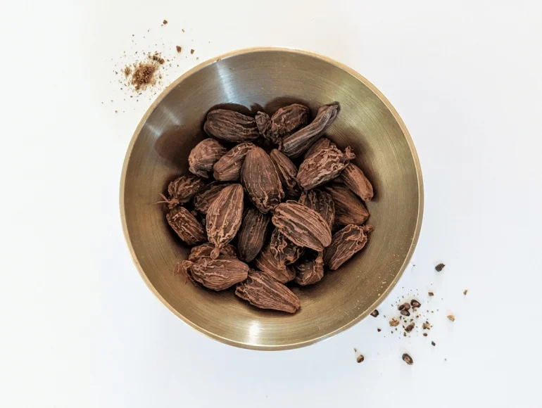 Cardamomo nero