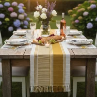 Chemin de table Madhurkathi moutarde