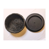 Boîte à pain en sabai