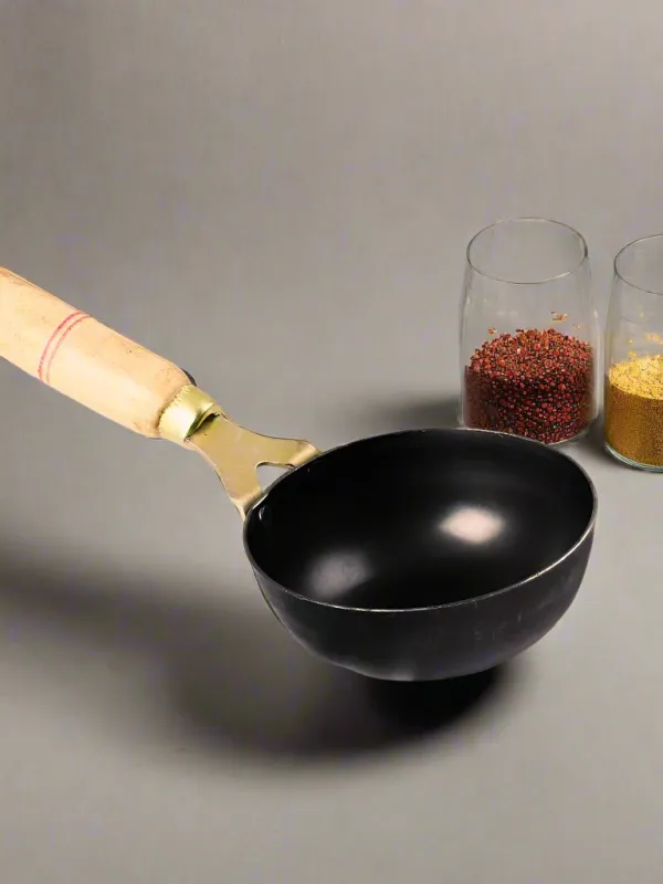 Poêle à tadka